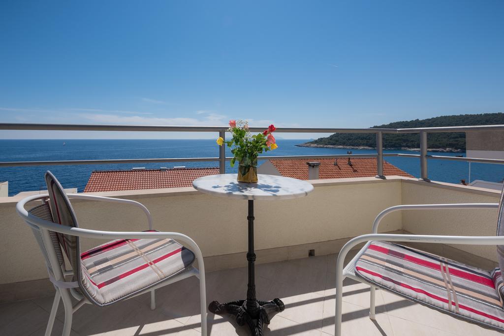 Apartments Stipe Plazibat Hvar Town Room photo